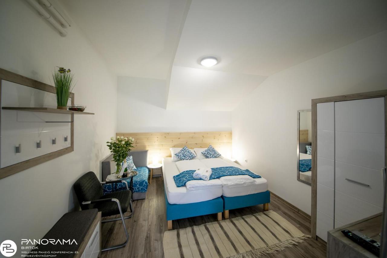 Győrújbarát Panorama Birtok - Wellness Panzio, Konferencia Es Rendezvenykoezpont Bed & Breakfast エクステリア 写真