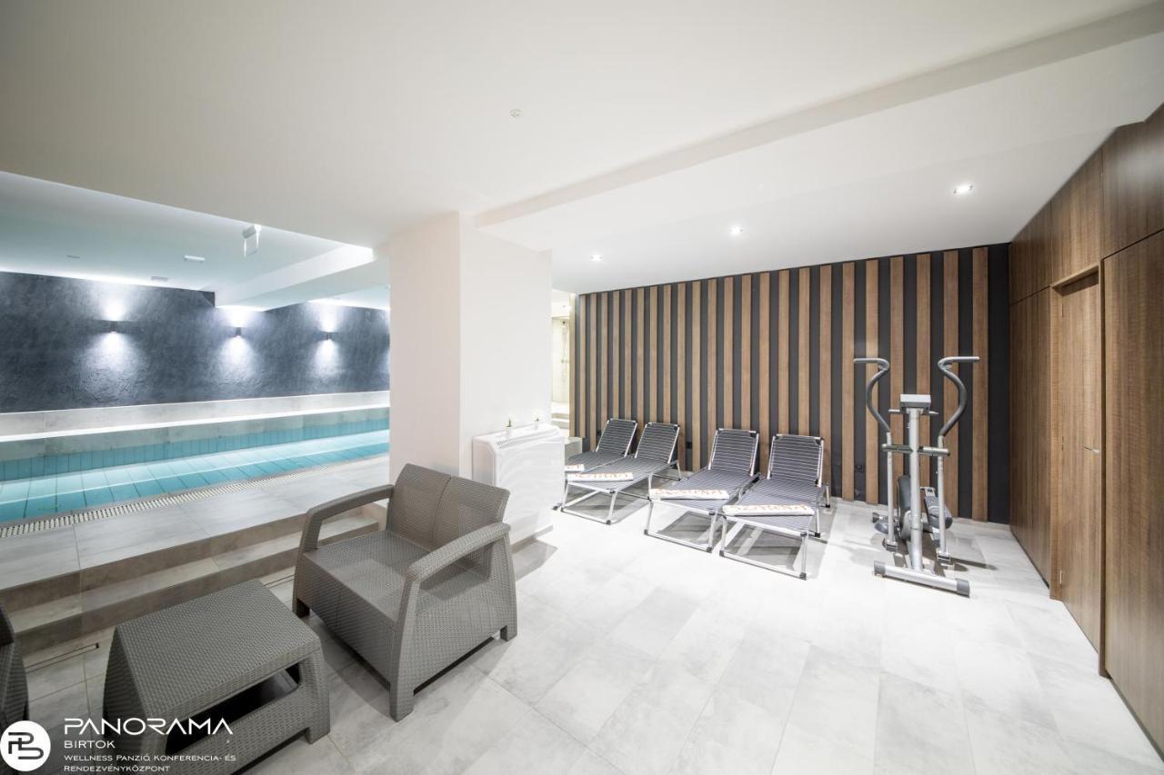 Győrújbarát Panorama Birtok - Wellness Panzio, Konferencia Es Rendezvenykoezpont Bed & Breakfast エクステリア 写真