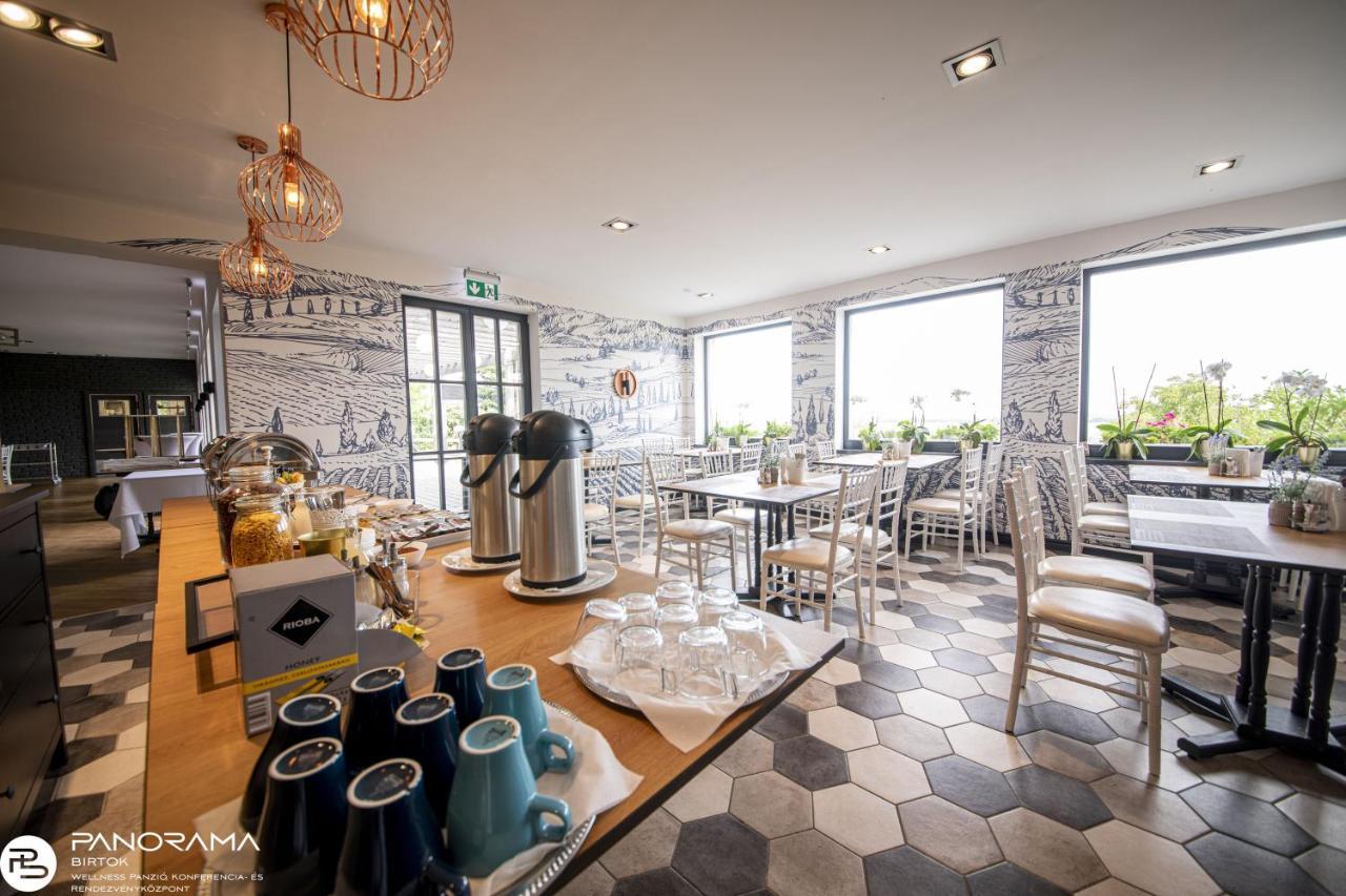 Győrújbarát Panorama Birtok - Wellness Panzio, Konferencia Es Rendezvenykoezpont Bed & Breakfast エクステリア 写真